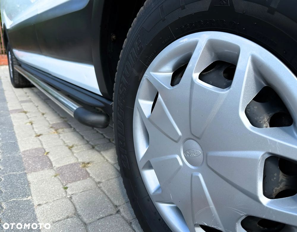Ford Transit - 11