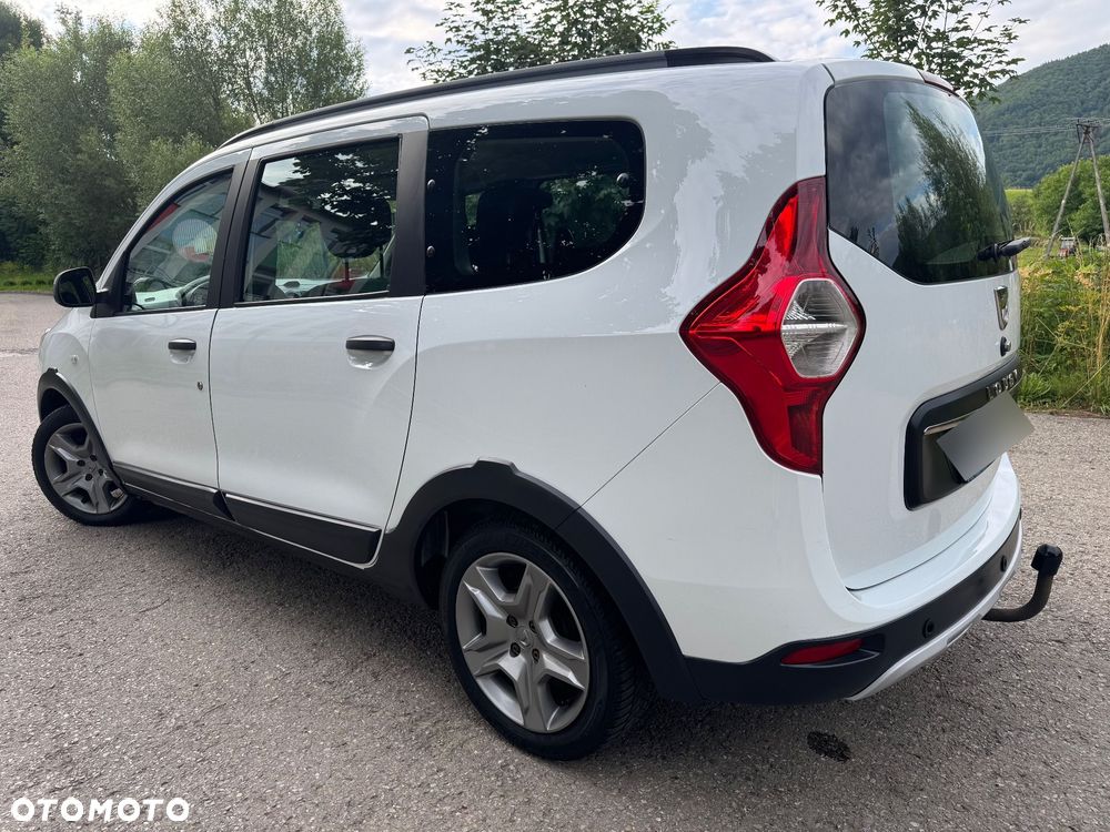 Dacia Lodgy 1.5 Blue dCi Stepway S&S EU6d - 4