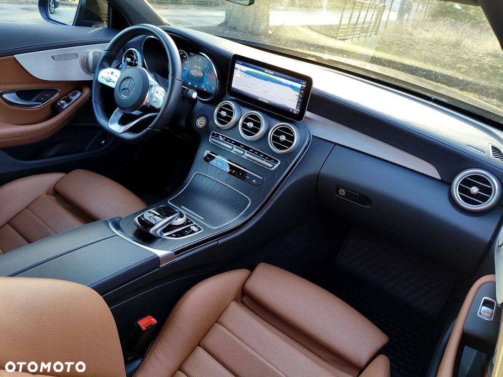 Mercedes-Benz Klasa C 300 d 9G-TRONIC AMG Line - 5
