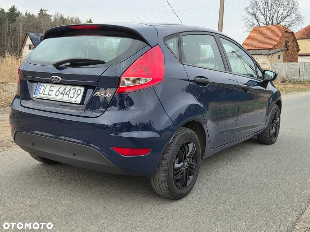 Ford Fiesta 1.25 Ambiente EU5 - 7