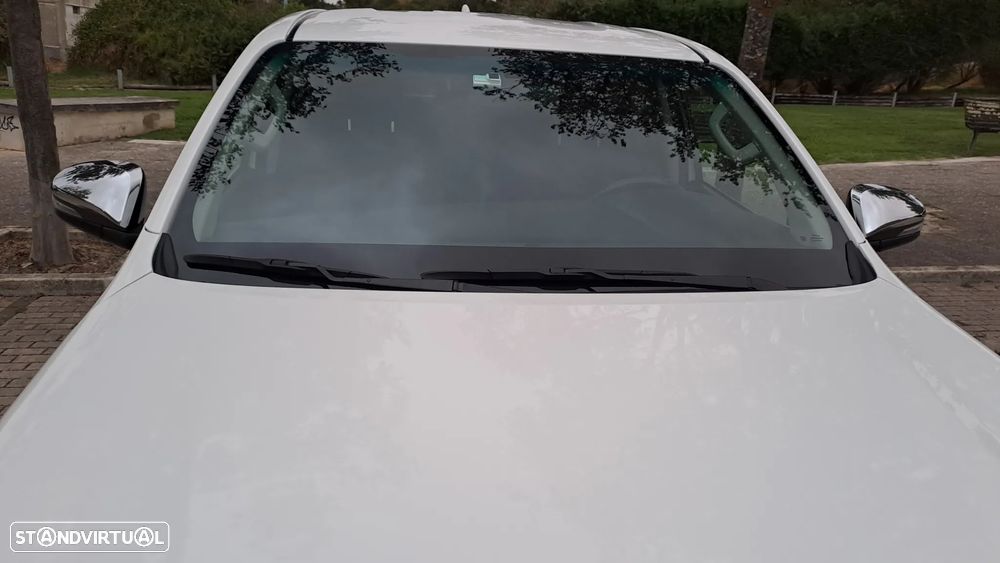 Toyota Hilux 4x4 Cabine Dupla Auto Executive - 9