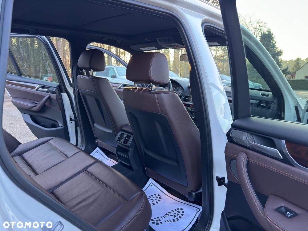 BMW X3 xDrive28i xLine - 20