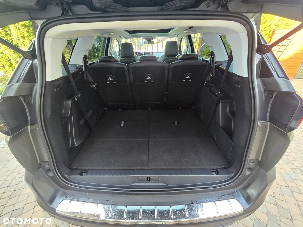 Peugeot 5008 1.6 BlueHDi Allure 7os - 15