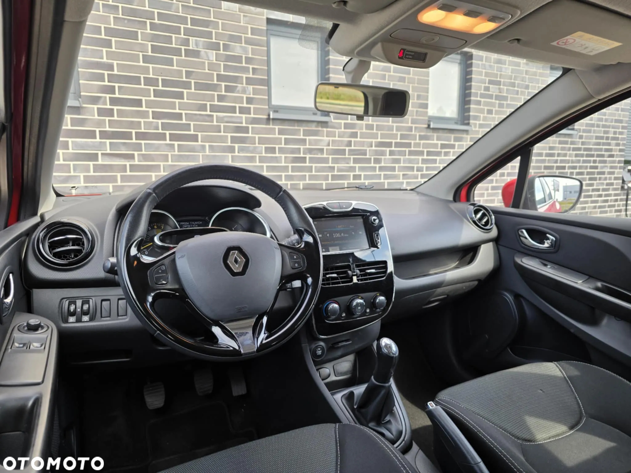 Renault Clio 0.9 Energy TCe Limited - 28