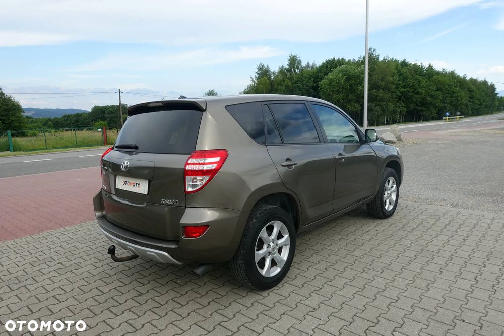 Toyota RAV4 2.2 D-4D 4x4 Sol - 5