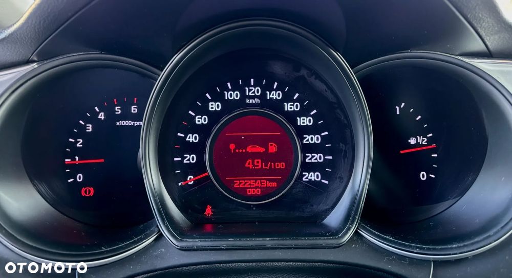 Kia Ceed - 14