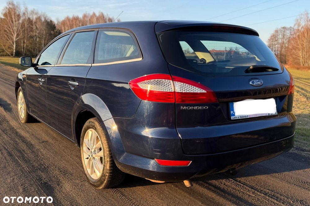 Ford Mondeo 2.0 Ghia - 3