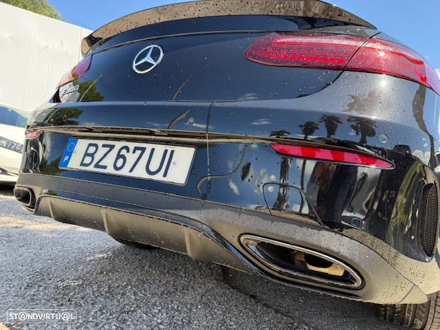 Mercedes-Benz E 300 9G-TRONIC Night Edition - 12