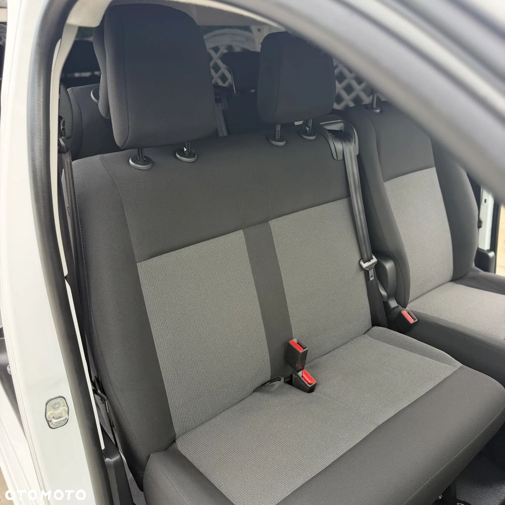 Peugeot Traveller 1.5 BlueHDi Long Business - 19