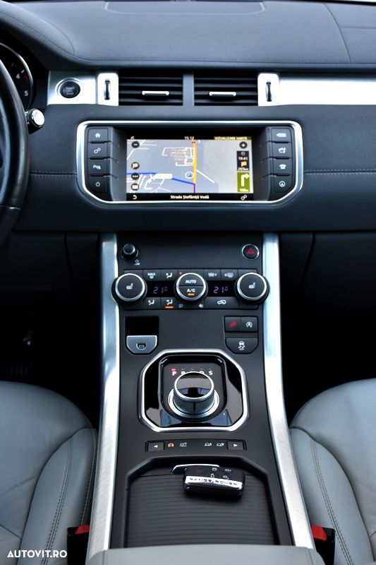 Land Rover Range Rover Evoque - 19