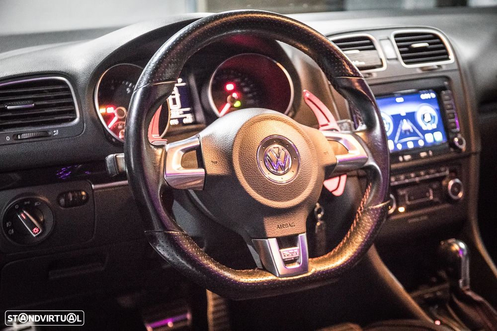 VW Golf 2.0 GTI DSG - 11