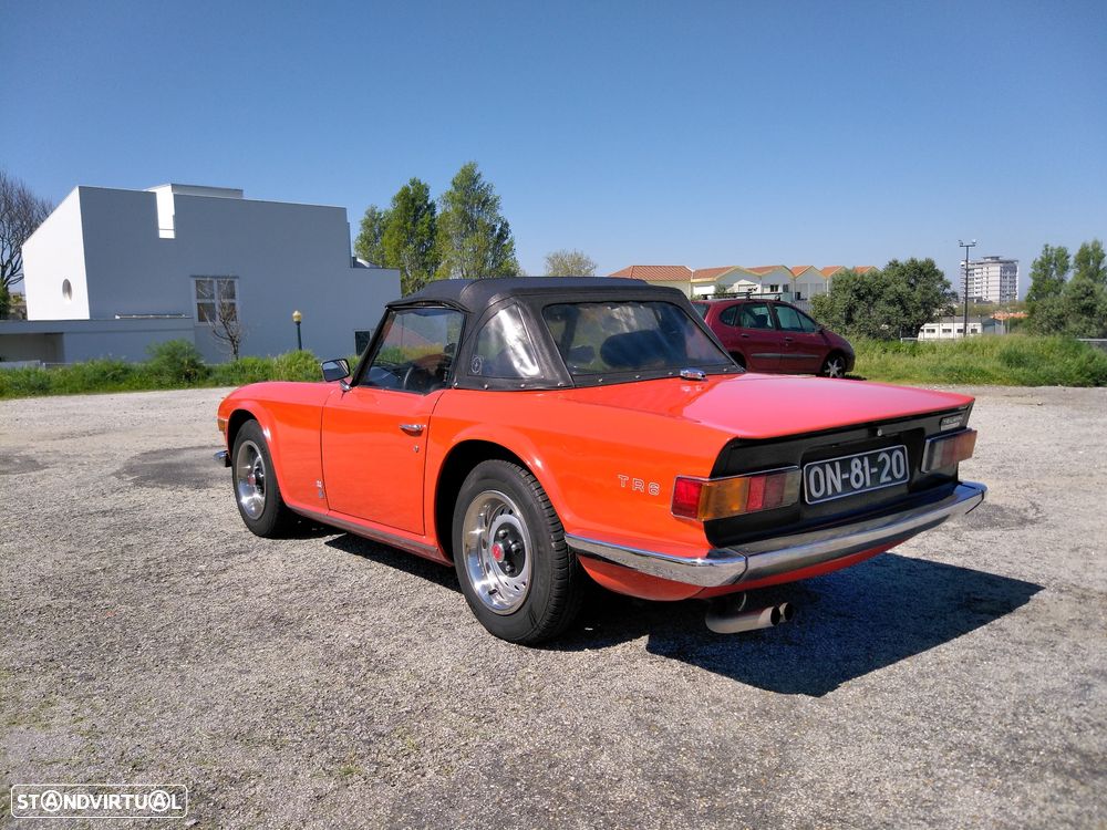 Triumph TR6 - 7