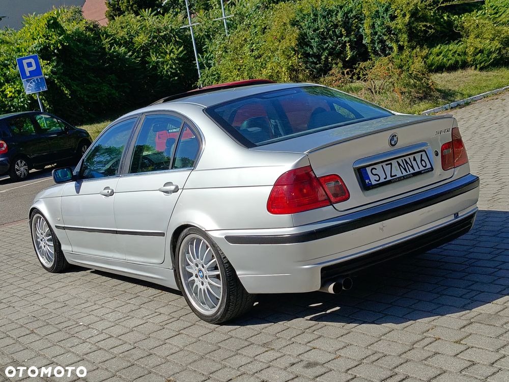 BMW Seria 3 320i - 16
