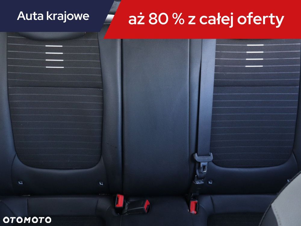 Kia Stonic - 12