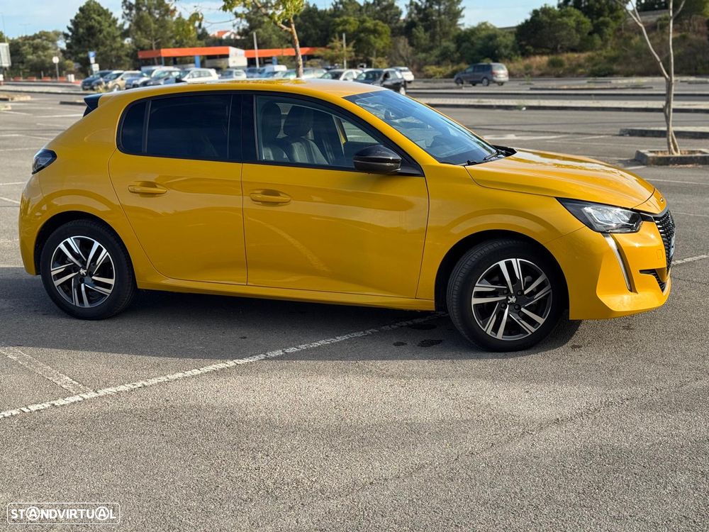 Peugeot 208 PureTech 100 Allure Pack - 19