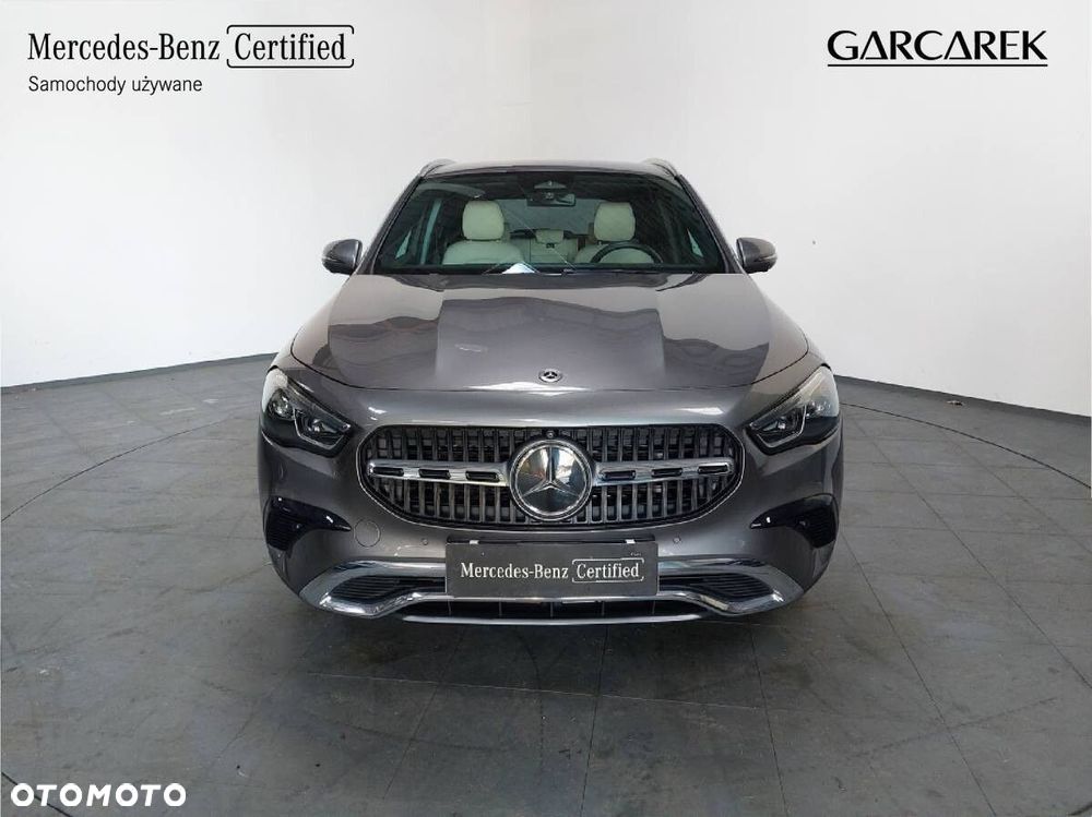 Mercedes-Benz GLA 200 d Progressive - 6