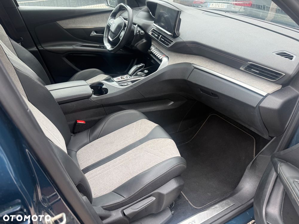Peugeot 3008 225 e-EAT8 GT - 13