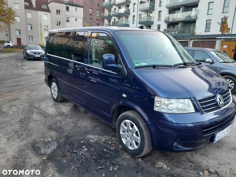 Volkswagen Multivan - 3
