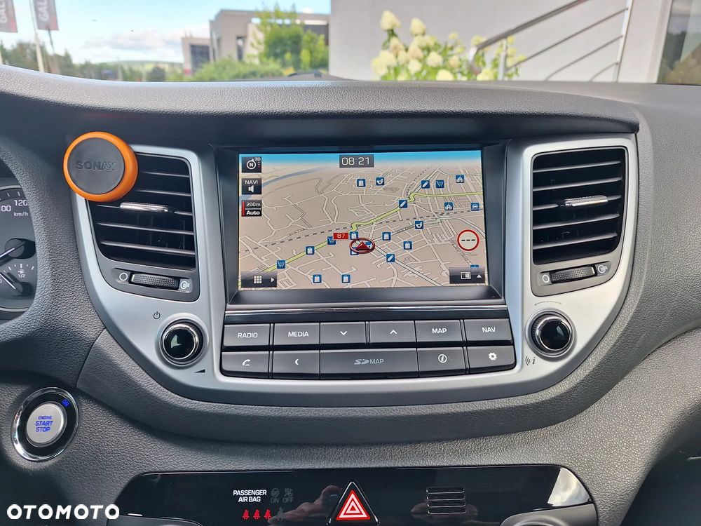 Hyundai Tucson 1.7 CRDI BlueDrive Style 2WD - 22