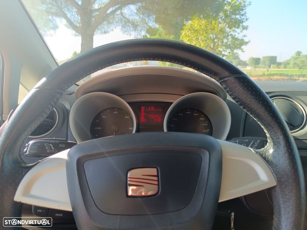 SEAT Ibiza 1.6 TDI Copa DPF - 12