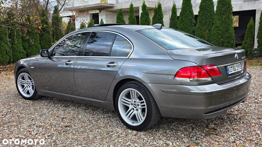 BMW Seria 7 - 7