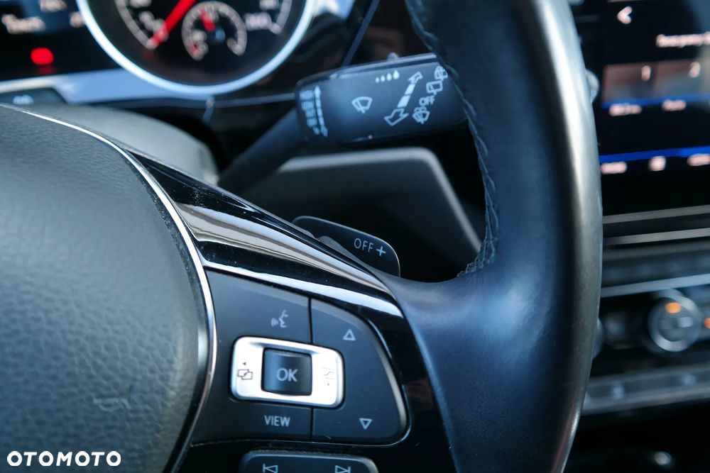 Volkswagen Touran 2.0 TDI BMT Highline DSG - 21