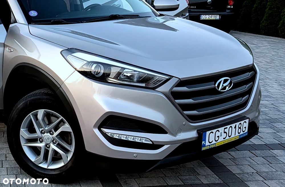 Hyundai Tucson 1.6 GDI BlueDrive Design 2WD - 27
