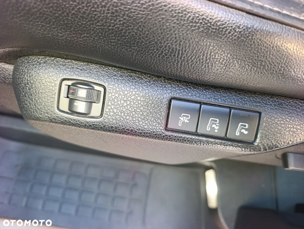 Peugeot Traveller L2 2.0 Business VIP - 17