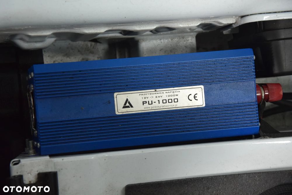 Mercedes-Benz Sprinter 519 CDI  Kontener Na bliźniaku , Automatyczna skrzynia 190 KM, Salon PL   Na gwarancji - 25