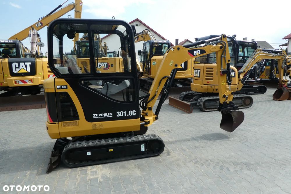Caterpillar 301,8C PODWOZIE ROSUWANE - 5