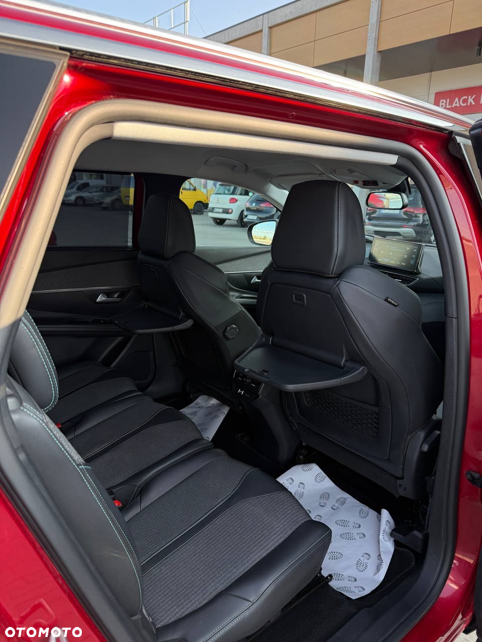 Peugeot 5008 1.5 BlueHDi Allure Pack S&S - 11