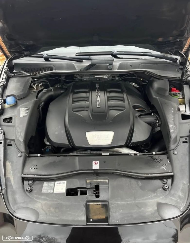 Porsche Cayenne Platinum Edition - 7