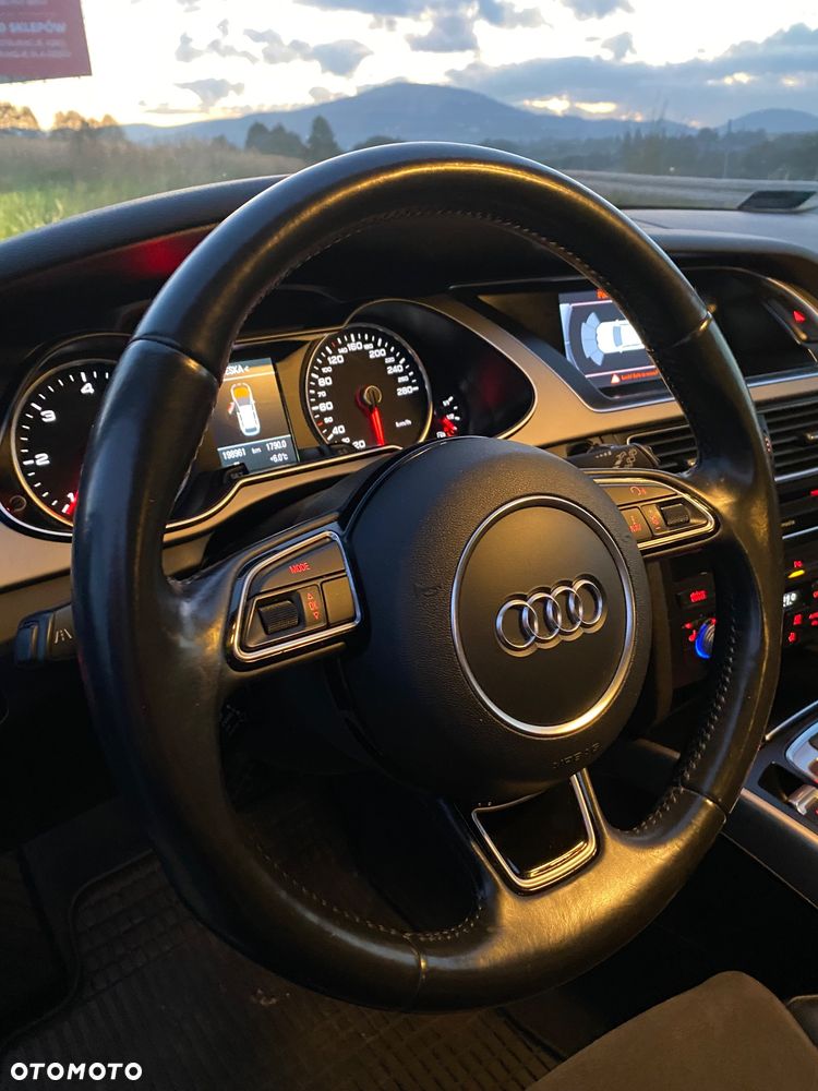 Audi A4 Allroad 2.0 TDI Quattro S tronic - 16