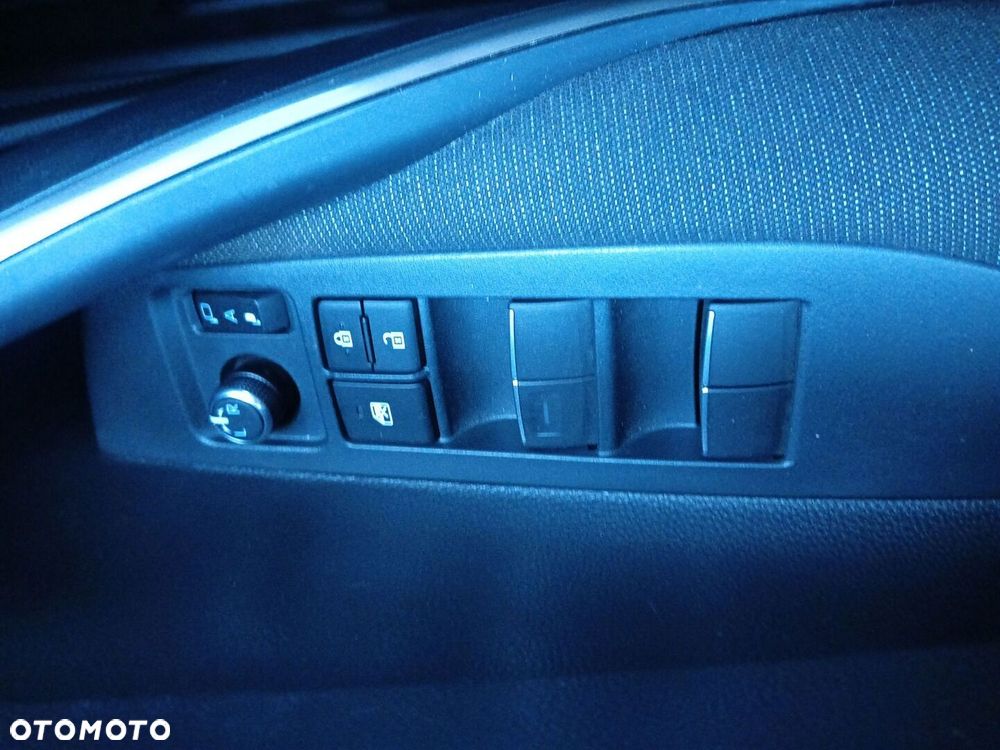Toyota Corolla 1.5 Comfort - 21