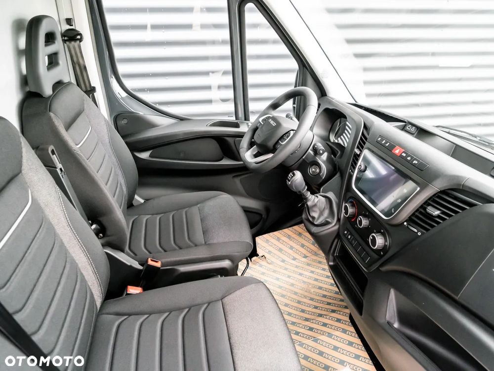 Iveco Daily 35S18HV L4H3 - 8