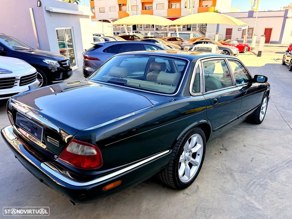 Jaguar XJ XJ8 3.2 Executive - 4