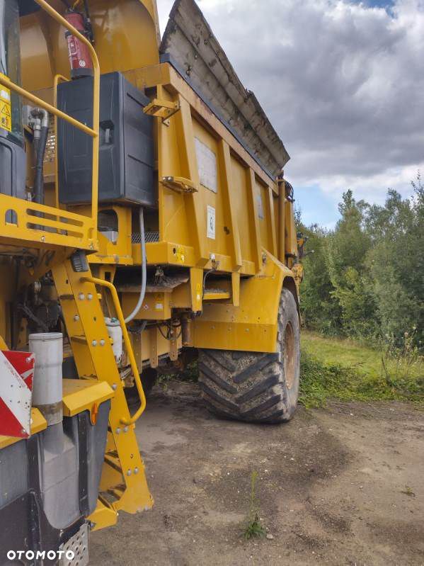 Challenger Terra Gator TG 8333 - 4