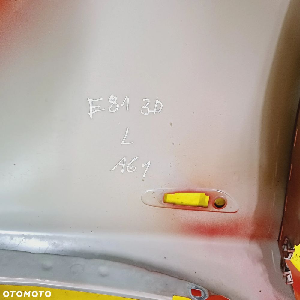 BŁOTNIK LEWY PRZÓD PRZEDNI BMW 1 E81 E87 LAK: A61 3 DRZWI NR56 - 13