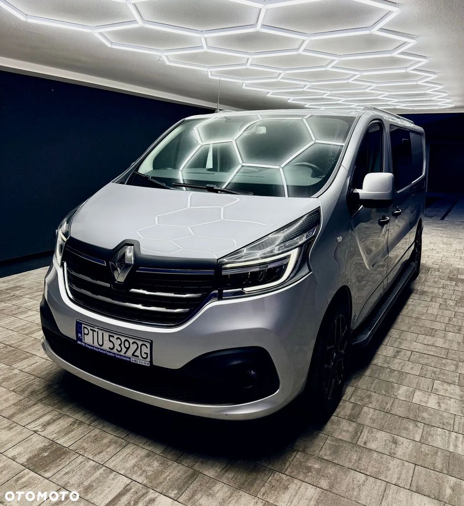 Renault Trafic - 2