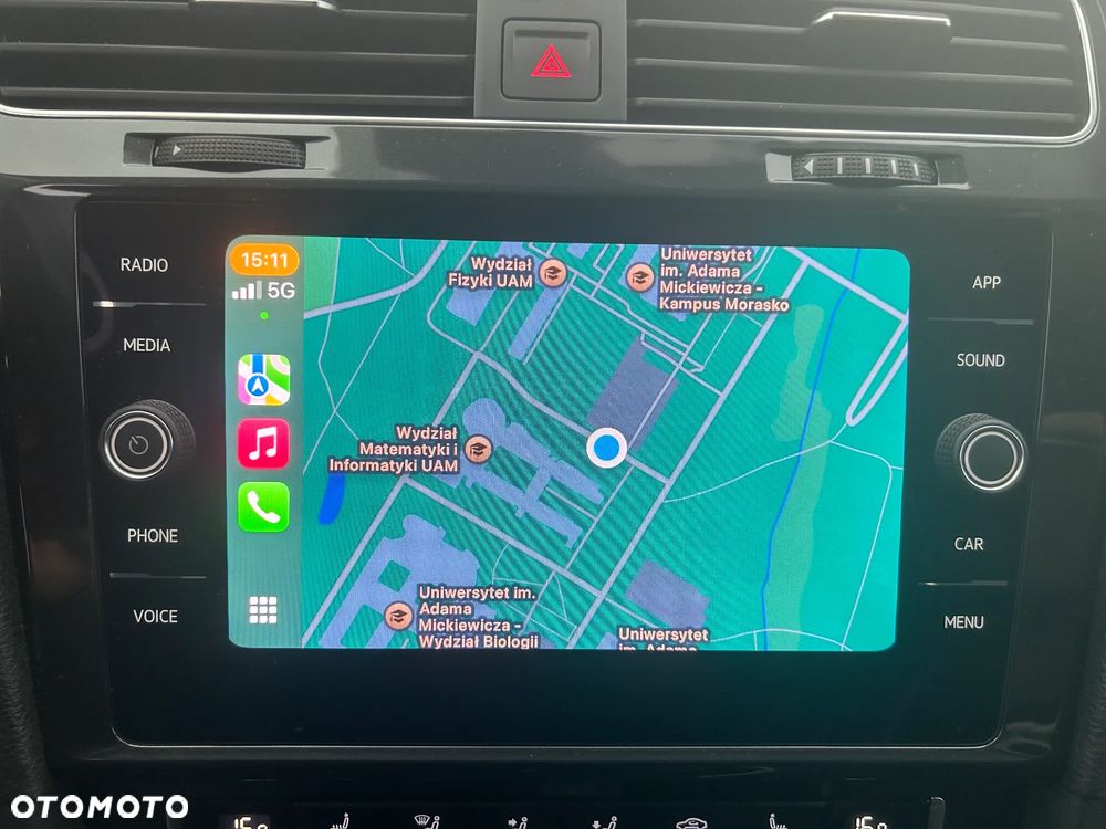 Volkswagen Golf 1.5 TSI BMT Comfortline - 22