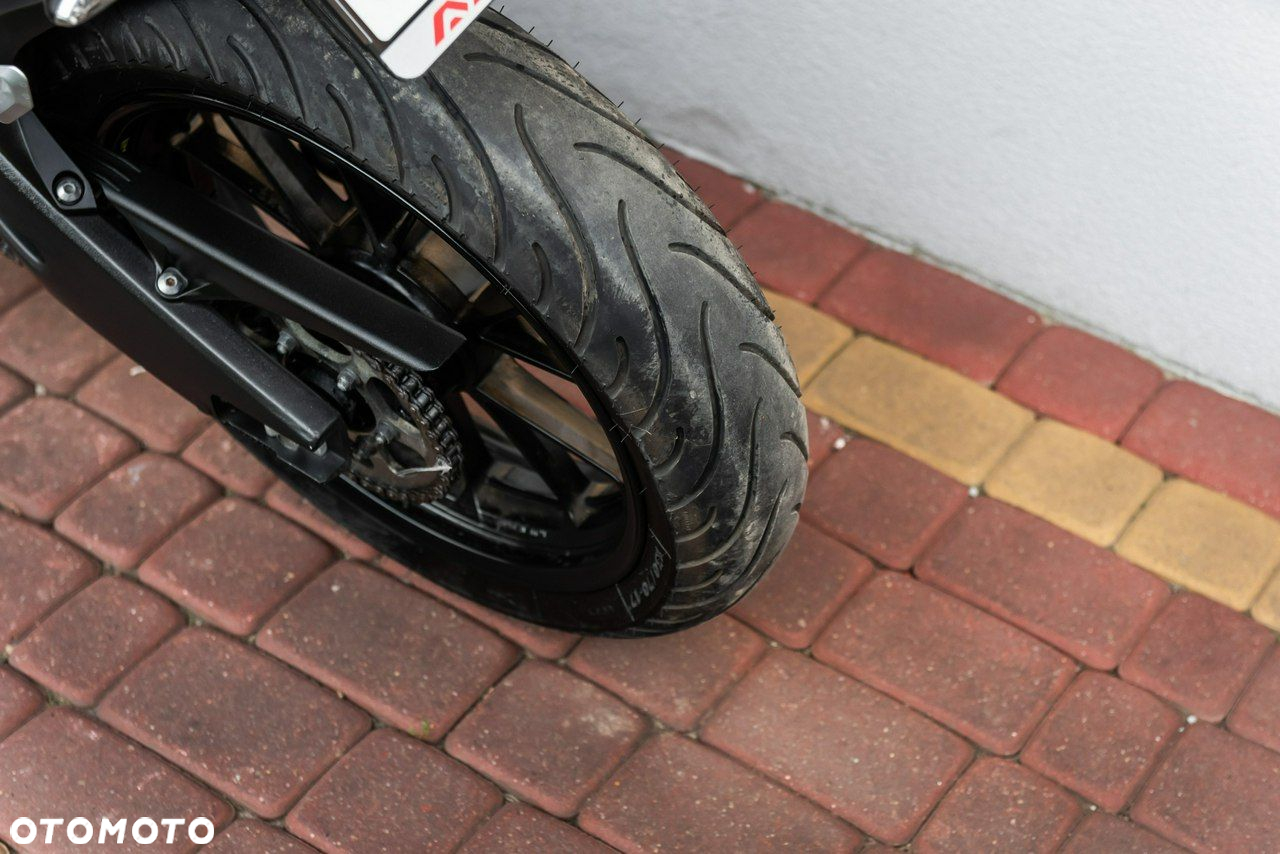 Yamaha MT - 9