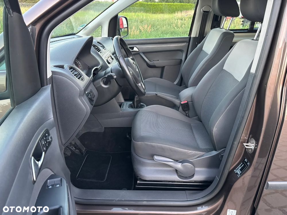 Volkswagen Caddy 1.6 (5-Si.) Edition 30 - 6