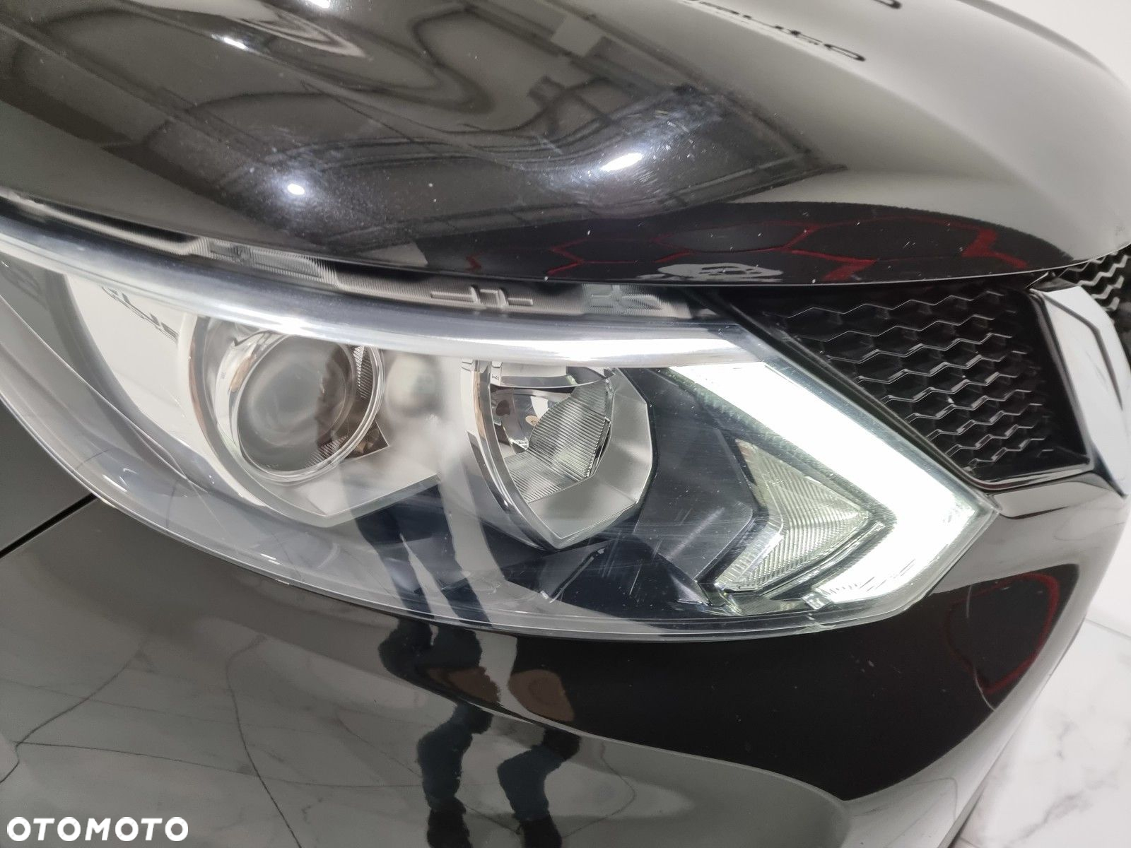 Nissan Qashqai - 14