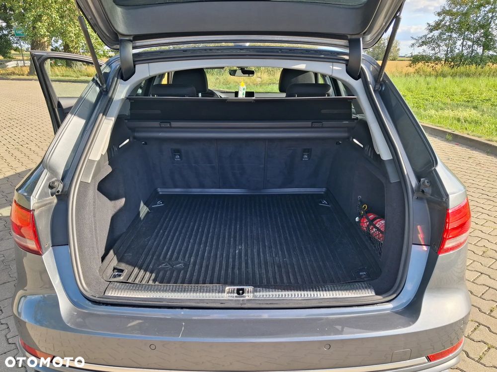 Audi A4 Avant 40 TDI S tronic - 11