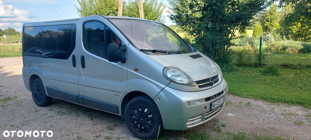Opel Vivaro Tour - 5