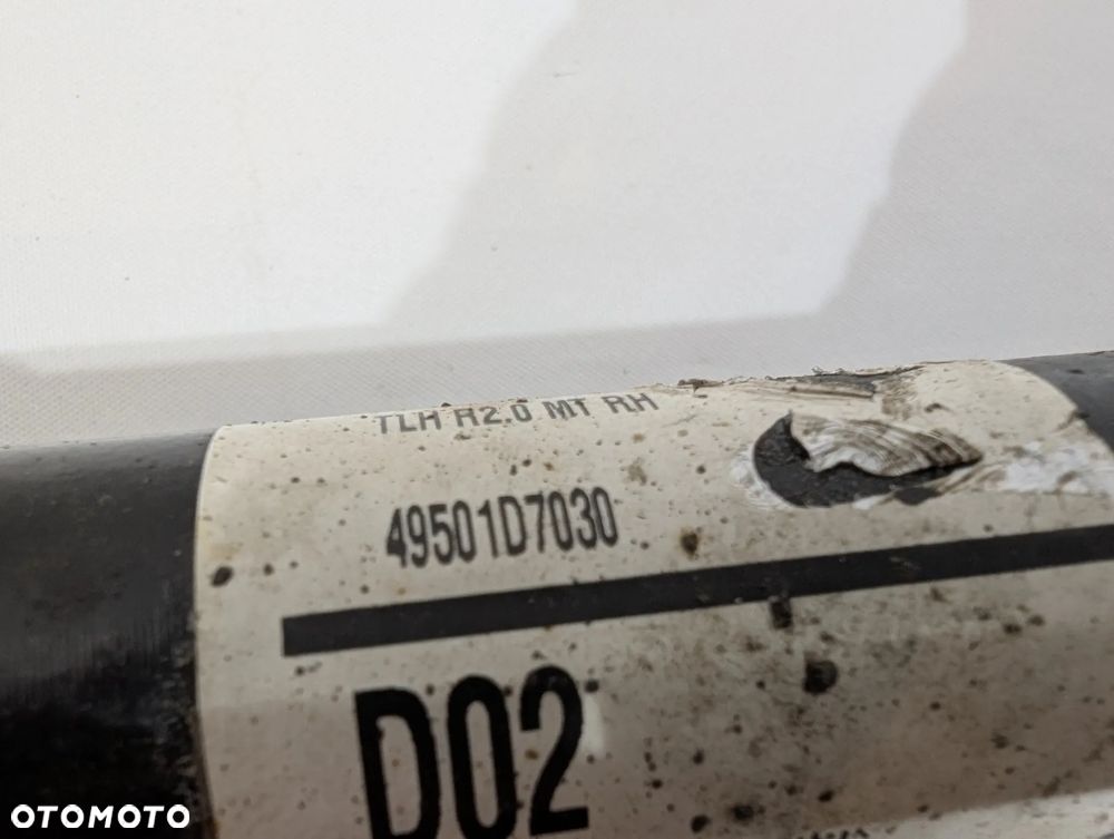 HYUNDAI TUCSON III PÓŁOŚ PRAWA PRZÓD 4950D7030 49560-D7090 - 4