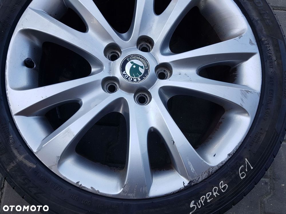 SKODA SUPERB 2 II 3T 08-15r OCTAVIA II FELGA ALUMINIOWA 17 5X112 3T0601025D - 2