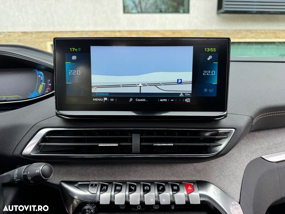 Peugeot 3008 PHEV 300 EAT8 4X4 GT - 8