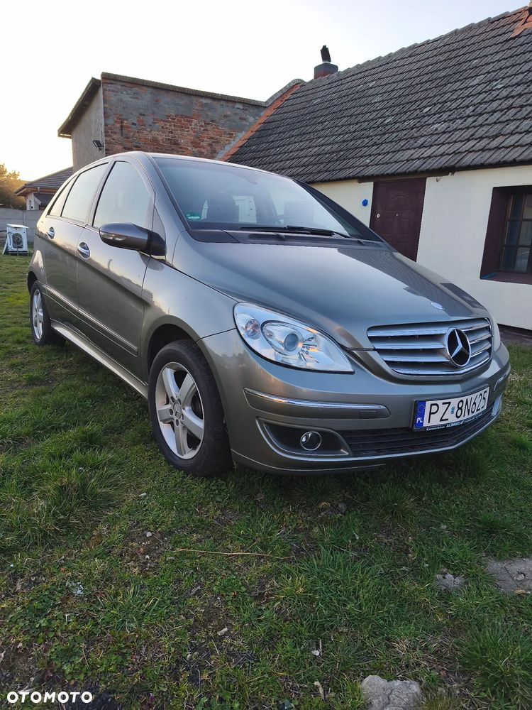 Mercedes-Benz Klasa B - 1