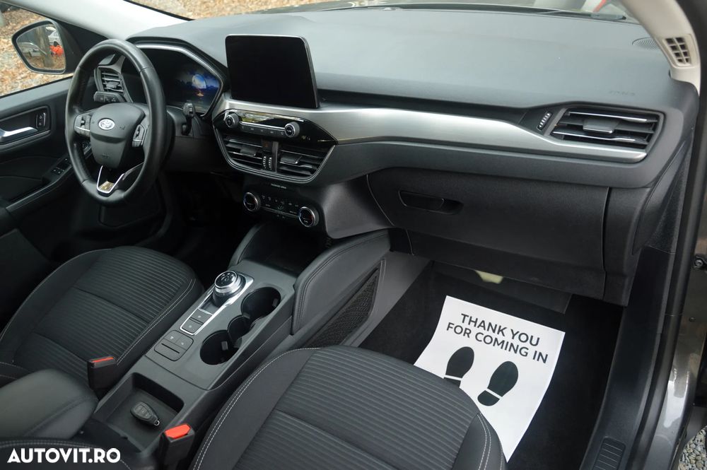 Ford Kuga 2.5 Duratec FHEV FWD Titanium - 28